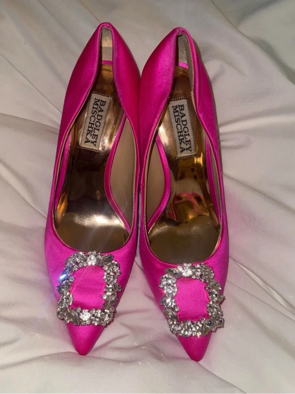 Badgley Mischka Hot Pink Satin Heels Pump Stiletto Pointed Toe Rhinestone Size 6